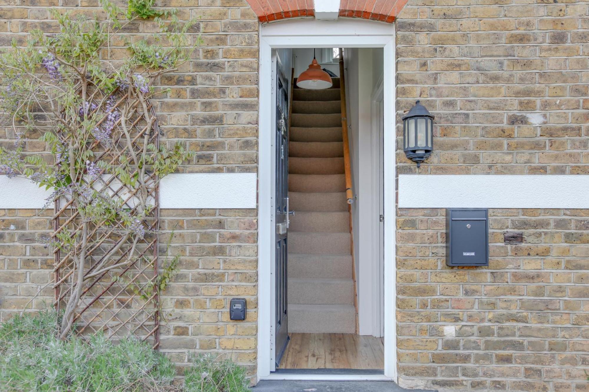 Cosy 3 Bedroom House With Free Parking And Wifi Colchester Eksteriør billede