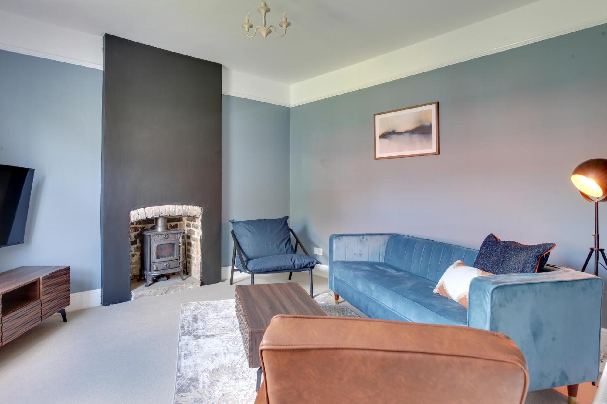 Cosy 3 Bedroom House With Free Parking And Wifi Colchester Eksteriør billede